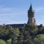 Handicapparkering i Luxembourg: regler og parkeringskort