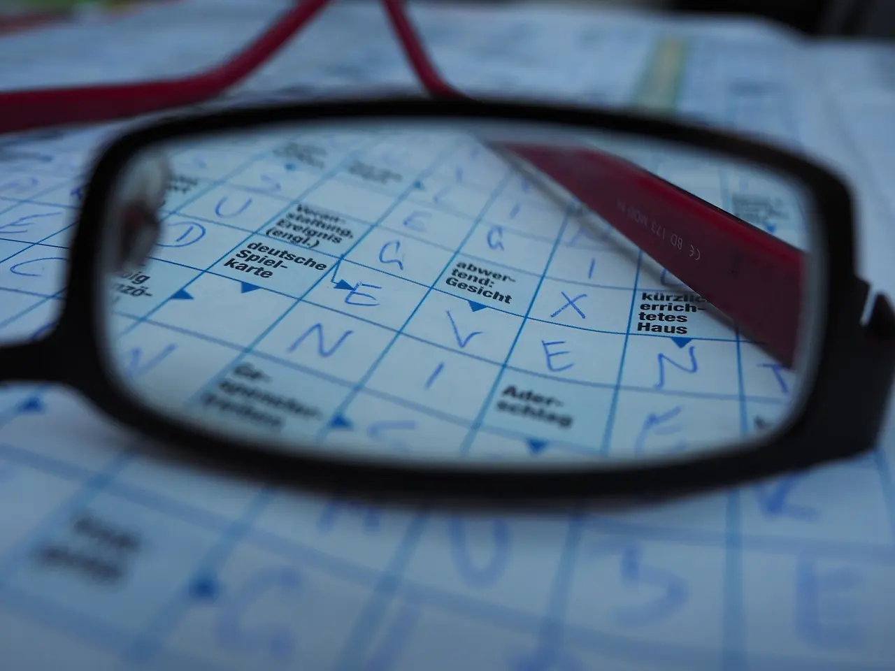 Løsninger til Medie krydsord